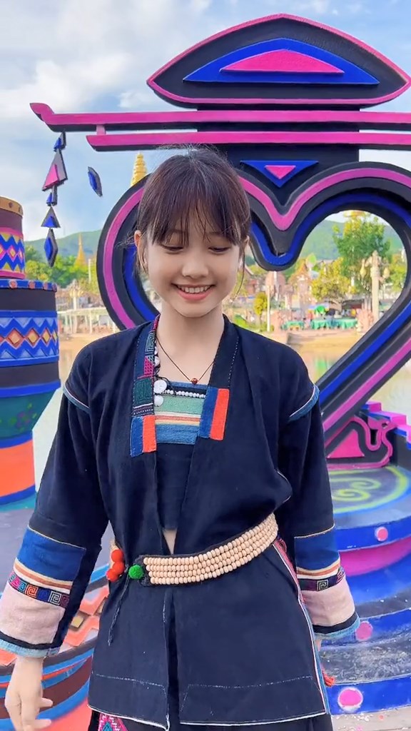 น้องมี่